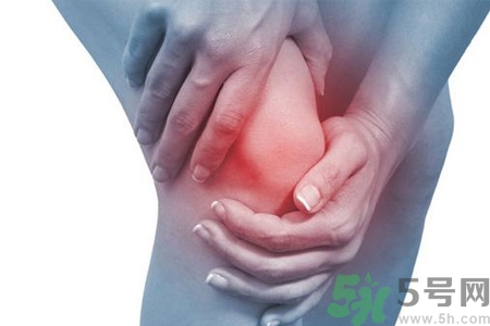 來月經(jīng)前膝蓋疼怎么回事？月經(jīng)膝蓋疼怎么辦？