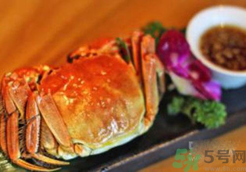 大閘蟹蒸多長時間？沒熟的大閘蟹可以吃嗎？