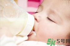 寶寶夜奶什么時候斷開？寶寶夜奶怎么斷