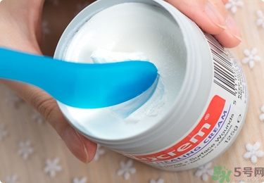 Sudocrem屁屁霜怎么用？sudocrem屁屁霜初生寶寶能用嗎？