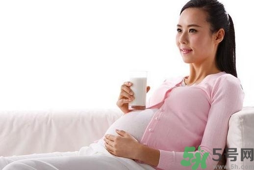胎兒智商由誰(shuí)決定？胎兒智商與什么有關(guān)