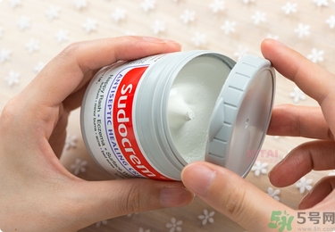 Sudocrem屁屁霜怎么用？sudocrem屁屁霜初生寶寶能用嗎？
