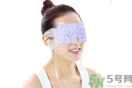 戴隱形眼鏡能用蒸汽眼罩嗎？使用蒸汽眼罩可以擦眼霜嗎？