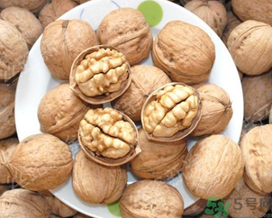 紙皮核桃和普通核桃哪個(gè)好？紙皮核桃和普通的核桃有什么區(qū)別？