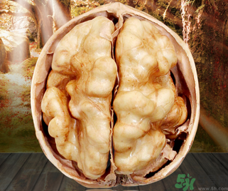 紙皮核桃和薄皮核桃的區(qū)別？紙皮核桃和薄皮核桃哪個(gè)好？
