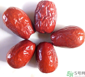新鮮紅棗怎么曬干？鮮棗怎么做成棗干？