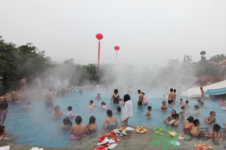 泡溫泉要準(zhǔn)備什么？泡溫泉要自帶拖鞋嗎？