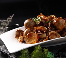 蜆子黑色東西是什么？蜆子肉里面黑色的東西能吃嗎？