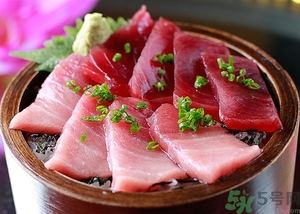 吃蟹黃過(guò)敏怎么辦？吃螃蟹過(guò)敏了如何處理？