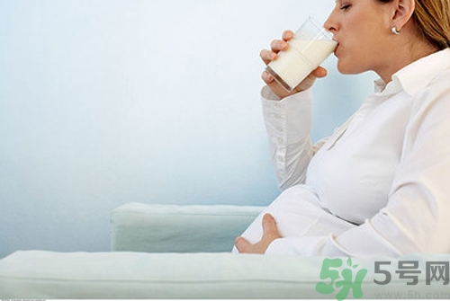 孕婦缺鈣的癥狀有哪些？孕婦缺鈣怎么補？