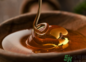 秋梨膏什么牌子好？秋梨膏什么牌子最好？
