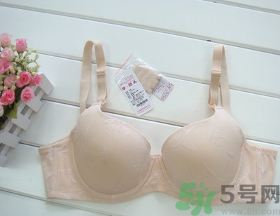 哺乳文胸帶鋼圈的好還是不帶好？哺乳內(nèi)衣怎么洗