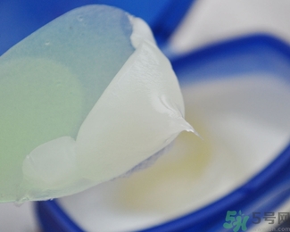 孕婦可以用凡士林嗎？孕婦可以用凡士林潤(rùn)膚露嗎？