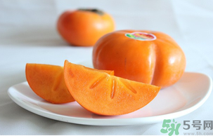 脆柿子皮可以吃嗎？脆柿子要削皮嗎？