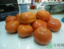 硬柿子和軟柿子的區(qū)別？硬柿子怎么變軟？