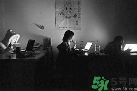 熬夜對青少年有什么影響？熬夜對青少年的危害是什么？