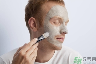 皮膚差的男生怎么洗臉？皮膚差的男生晨起不能用清水洗臉