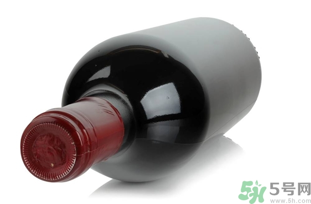 葡萄酒不能和什么一起吃？葡萄酒和什么食物相克？