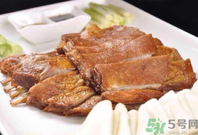 秋天可以吃羊肉嗎？秋天適合吃羊肉嗎？