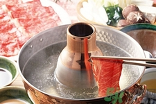 吃火鍋太辣胃難受怎么回事？吃火鍋太辣胃難受怎么辦？