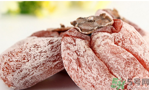 柿餅上的白霜是果肉里折出的什么糖？柿餅上的白霜是什么糖？