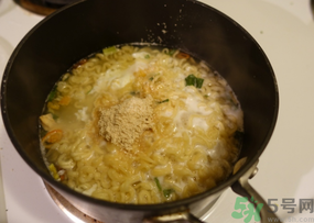 辛拉面是哪個(gè)國(guó)家的？辛拉面怎么煮好吃？