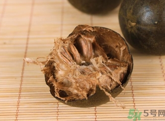 羅漢果泡水要去殼嗎？羅漢果泡水泡多久？