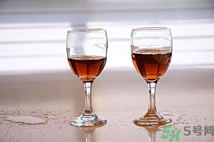 小孩能喝紅酒嗎,小孩喝紅酒好嗎？