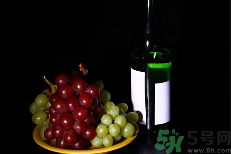 紅酒開瓶后能放多久？開瓶后的葡萄酒能放多久？