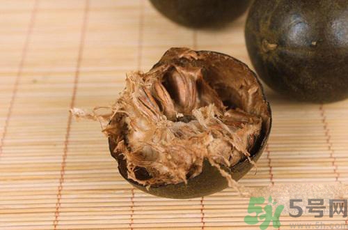 羅漢果發(fā)霉了可以泡茶嗎？喝了發(fā)霉的羅漢果茶會(huì)怎樣？