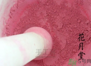 胭脂怎么用？胭脂的功效作用