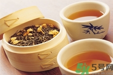 茶垢對(duì)身體有害嗎？茶垢到底是養(yǎng)生還是危害健康？