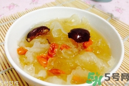 冬天喝什么湯？冬天喝什么湯能暖身體？