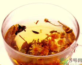 桂花茶和玫瑰花能一塊泡水喝嗎？桂花和玫瑰花一起喝有什么功效？