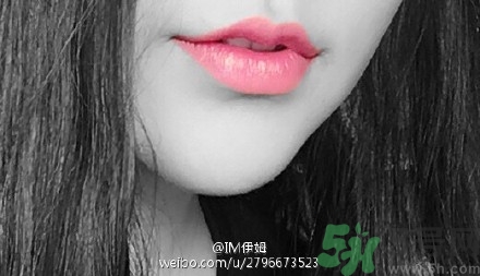 mac魅可人魚姬口紅多少錢？mac人魚姬口紅試色