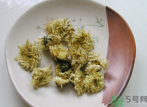 干菊花長(zhǎng)蟲(chóng)怎么辦？干菊花長(zhǎng)蟲(chóng)還能喝嗎？