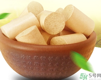 艾灸足三里有什么好處？艾灸足三里的功效