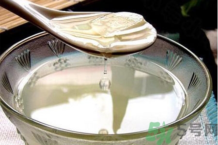 寶寶咳嗽喝大蒜水有用嗎？小孩咳嗽能喝大蒜水嗎？