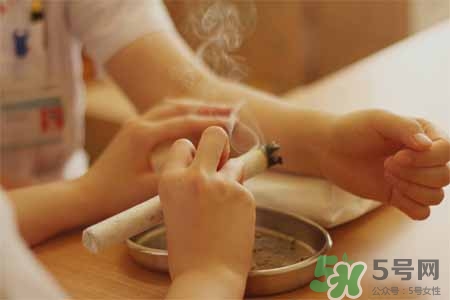 月經(jīng)不調(diào)能艾灸嗎？艾灸能治療月經(jīng)不調(diào)嗎？