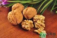 吃核桃會(huì)上火嗎？吃核桃為什么會(huì)上火？
