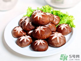 干香菇和鮮香菇的區(qū)別？干香菇和鮮香菇哪個好？
