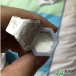 洗顏粉是什么？洗顏粉和洗面奶的區(qū)別