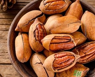 碧根果可以多吃嗎?碧根果吃多了會(huì)怎樣？