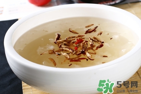 喝銀耳紅棗湯會發(fā)胖嗎？晚上吃銀耳紅棗湯長會胖嗎？