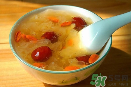 銀耳紅棗湯怎么做最正宗好吃?銀耳紅棗湯怎么做補血養(yǎng)顏? 銀耳紅棗湯怎么做最正宗好吃?銀耳紅棗湯怎么做補血養(yǎng)顏?