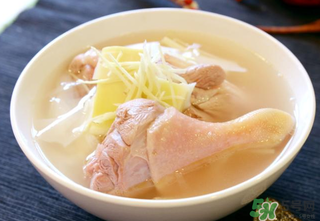 鴨肉和什么煲湯好？鴨肉和什么一起燉好吃？