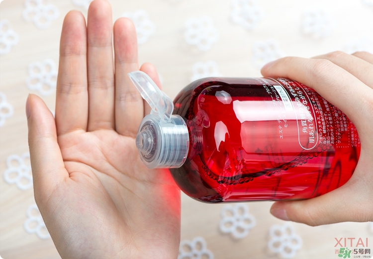 伊詩(shī)露櫻桃爽膚水怎么樣？esthe dew櫻桃水好用嗎？