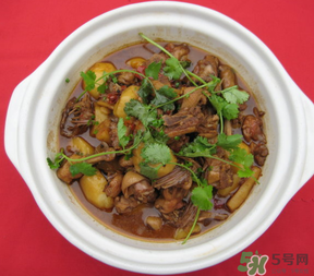 鴨肉可以和土豆一起煮嗎？鴨肉和土豆能一起吃嗎？