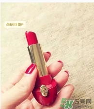 復古紅口紅適合學生嗎？復古紅口紅顯老嗎？