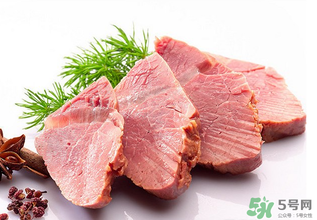 吃完牛肉可以喝牛奶嗎？牛肉和牛奶可以一起吃嗎？